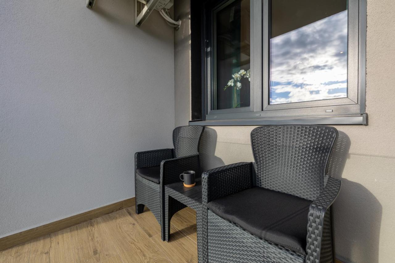 Apartamenty Perlowa Przystan By Noclegi Renters Kolobrzeg Exterior photo